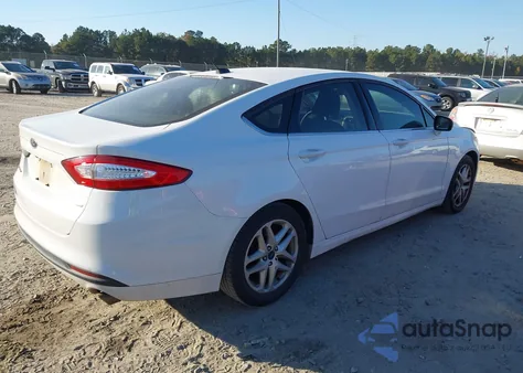 2016 Ford Fusion Se z USA, uszkodzony, nr VIN 3FA6P0H71GR316580